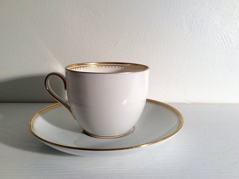 Bing&Grøndahl
Menuet
Kaffesæt
#102
*125kr
