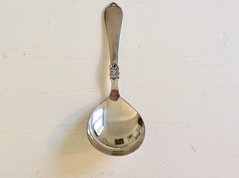 Hertha
Silverplate
Serving spoon
*80kr