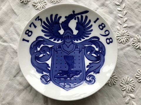 Royal Copenhagen
Commemorative Plate
Teilmann 25th Anniversary
* 600 kr