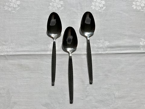 Capri
Silver plate
Dessert spoon
*30kr