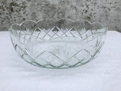 Crystal bowl
With grinding
* 250kr