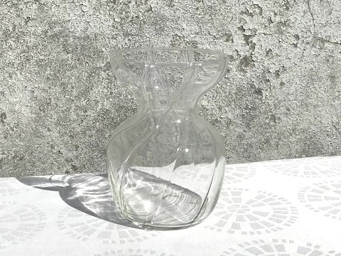 Hyacinth glass
Holmegaard
Clear glass with stripes
*DKK 200