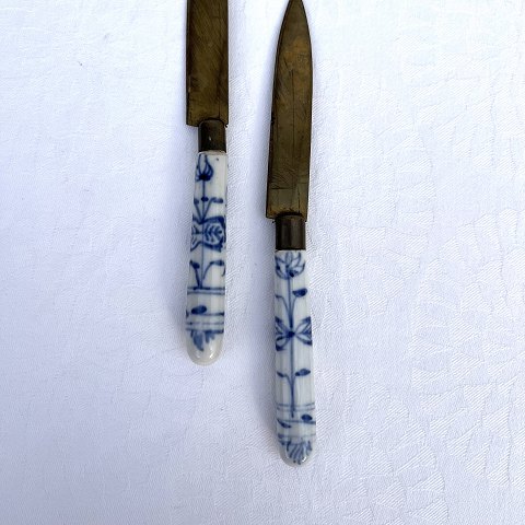 Fruit knife
With blue painted shaft
* 75 DKK