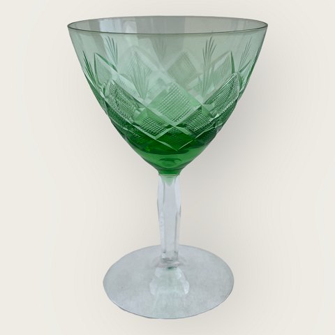 Lyngby Glas
Vienna antique
White wine glasses dark green goblets
*DKK 50