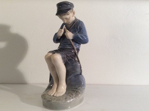 Royal Copenhagen
The cut shepherd boy
#905
*300Kr DKK