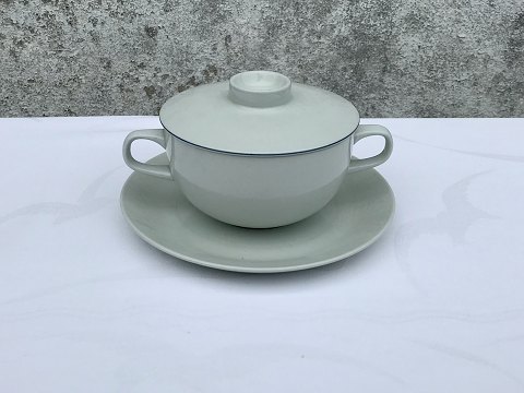 Royal Copenhagen
Blaue Grenze
Bouillon gesetzt
# 3081
* 150 kr