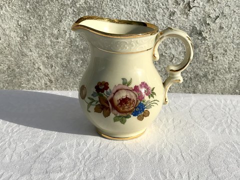 Rosenborg
Copenhagen porcelain painting
Creamer
*75 DKK