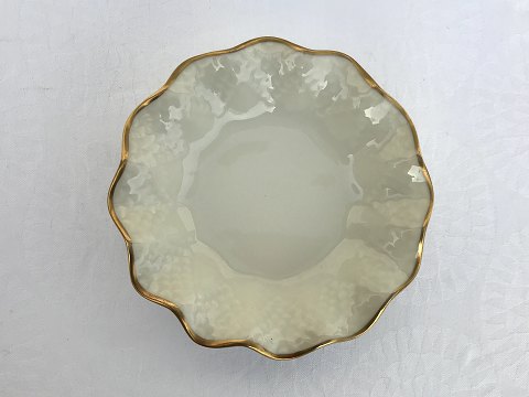 Bing & Grondahl
Åkjær Cream
Bowl with ruffled edge
# 40B
* 175kr