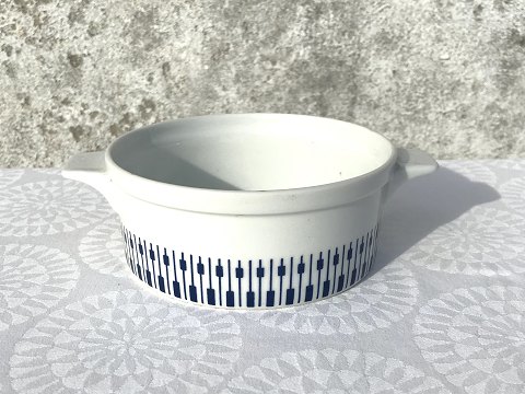 Lyngby
Danild 64
tangent
Serving bowl with handle
* 150 kr