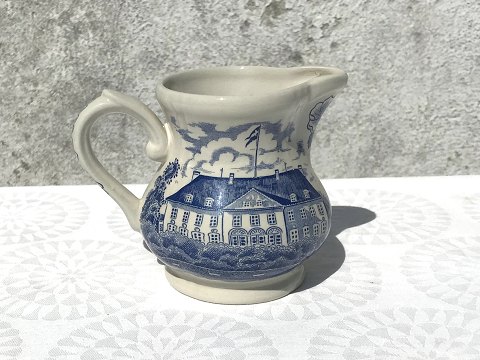 Imerco 1978
Faience with Danish castles
Creamer
* 80kr