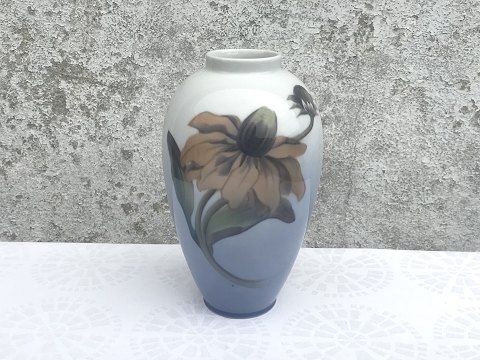 Royal Copenhagen
Vase
# 2680 / 47E
* 450kr