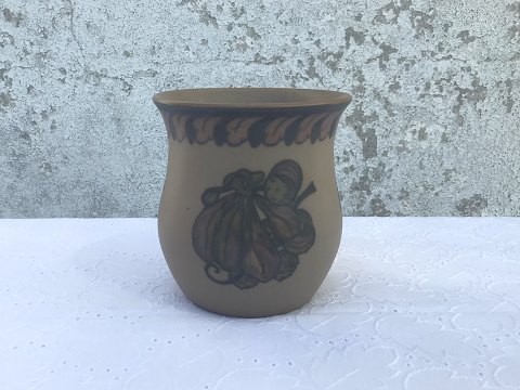 Bornholm ceramics
Hjorth
Vase
* 250 DKK