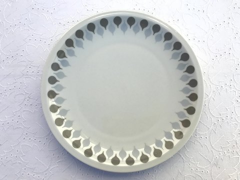 Lyngby
Danild 66
Drop
Dinner plate
* 125 DKK