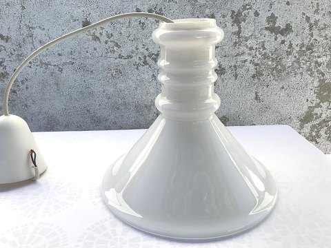 Holmegaard
Apothekenlampe
Opal
* 675 DKK