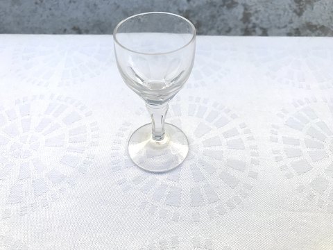 Kastrup Glasværk
Windsor
Small shot glass
* 30 DKK