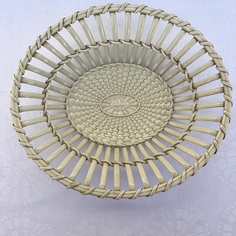 Wedgwood
Braided faience bread basket
* 700 DKK