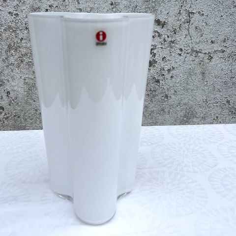 Iittala
Alvar Aalto
Vase
Opal hvid
*400kr
