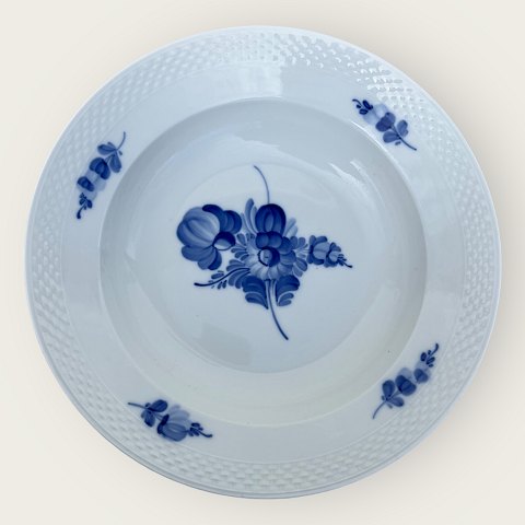 Royal Copenhagen
Blå blomst 
Flettet
Dyb tallerken
#10/ 8107
*175Kr
