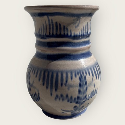 Haunsø keramik
med Blå og hvid glasur
*400Kr
