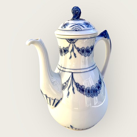 Bing & Grondahl
Empire
Coffee pot
#91A
*DKK 250