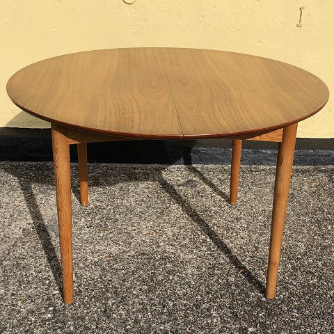 Danish modern / Spiseborde