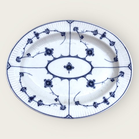 Royal Copenhagen
Blue fluted
Plain
Serving platter
#1/ 97
*DKK 900
