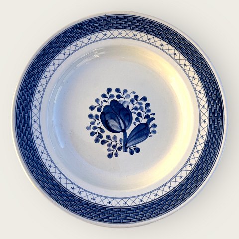 Royal Copenhagen
Traquebar
Frokost tallerken
#11/ 1399
*75Kr