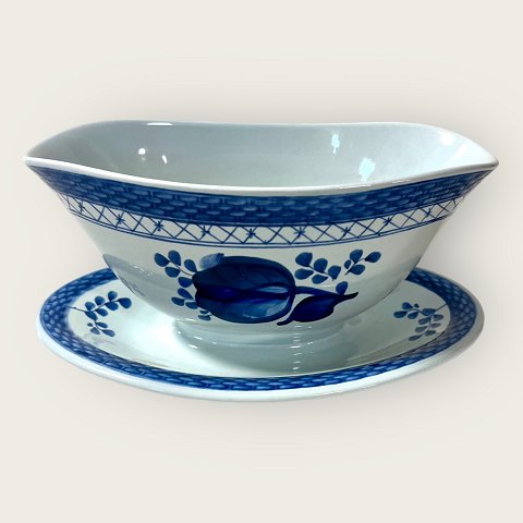 Royal Copenhagen
Tranquebar
Gravy bowl
#11/ 2391
*DKK 200