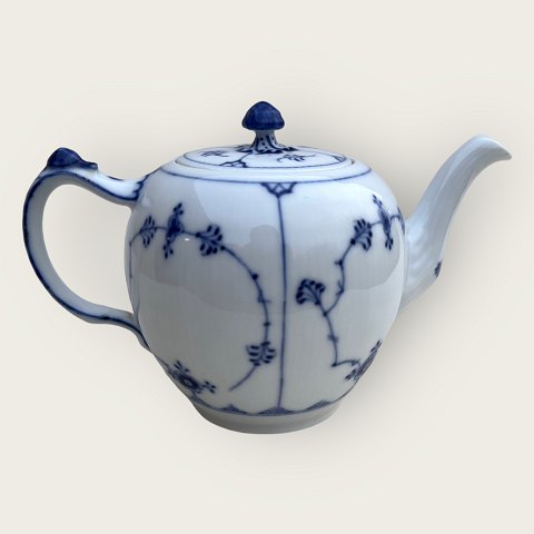 Royal Copenhagen
Blue fluted
Plain
teapot
#1/ 259
*DKK 950