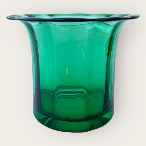 Grünes Glas
Vase
*400 DKK