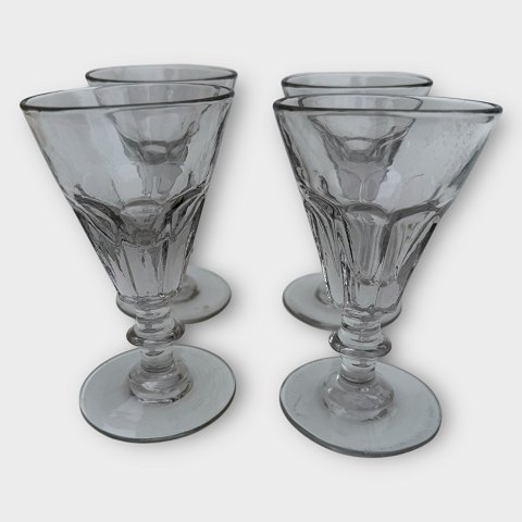  - ldre glas